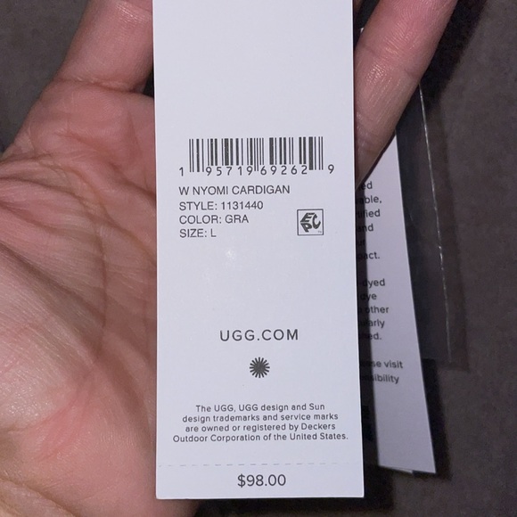 🥳H/P🎆 Jan.1•UGG•NWT NYOMI GRANITE CHUNKY BUTTON KNIT CARDIGAN SWEATER SIZE LARGE - Picture 8 of 11